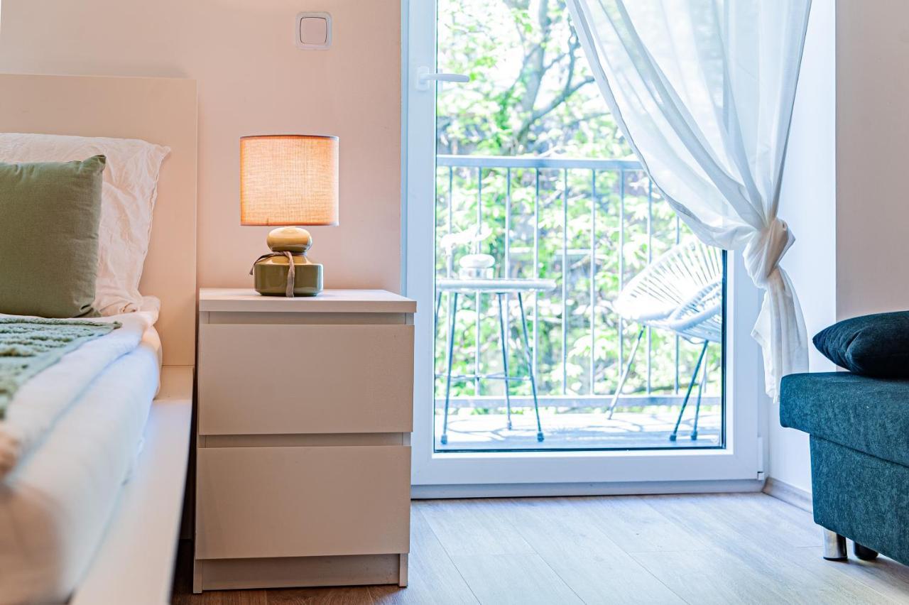 My City Apartment- Vienna Jungle Room Bagian luar foto